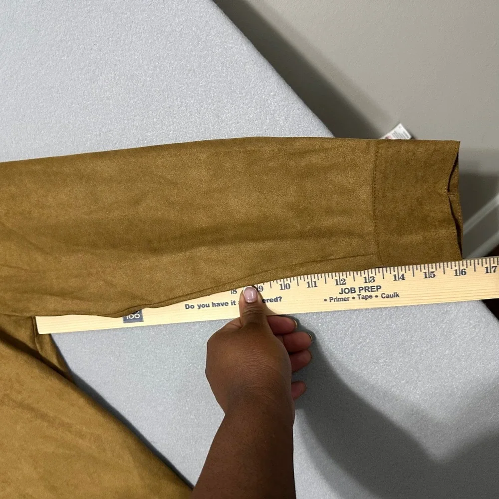 Banana Republic Mens Vegan Suede Button Down Shirt Camel Brown Medium NWT